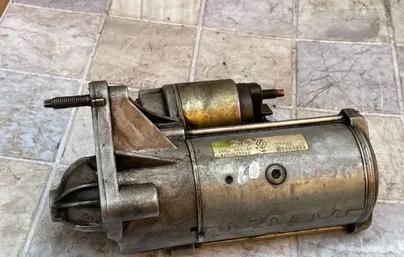 Renault Laguna II Starter motor 8200075362