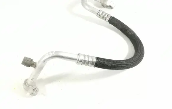 Jeep Grand Cherokee WL Air conditioning (A/C) pipe/hose 68381180AA