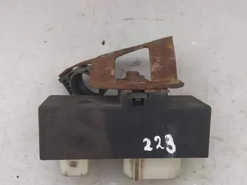 Skoda Fabia Mk1 (6Y) Coolant fan relay 1J0919506M 898967000