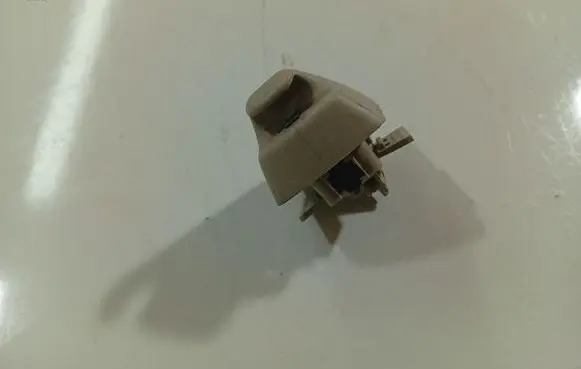 Volvo S80 Sun visor clip/hook/bracket 