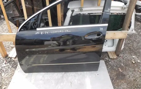 Mercedes-Benz R W251 Front door K2039