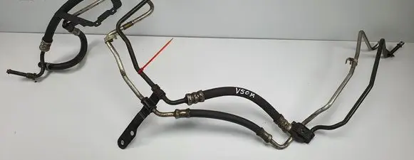 Ford Focus Power steering hose/pipe/line 5N513A212AH