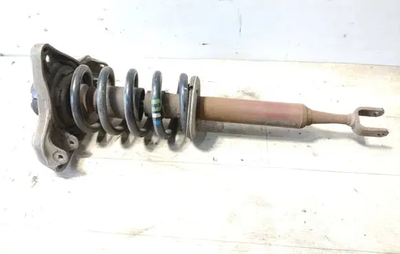 Front shock absorber with coil spring