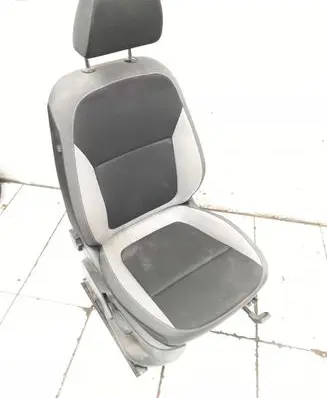 Skoda Fabia Mk3 (NJ) Front driver seat 