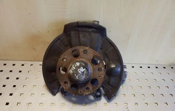 Mercedes-Benz A W168 Front wheel hub