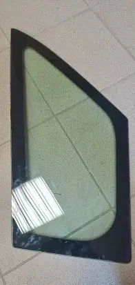 Fiat Ducato Front door vent window glass four-door 