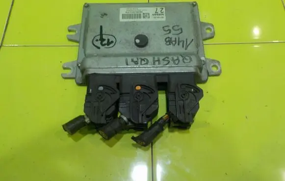 Nissan Qashqai+2 Engine control unit/module MEC940320