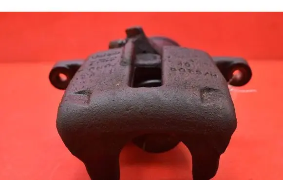Volkswagen PASSAT CC Rear brake caliper 5079H