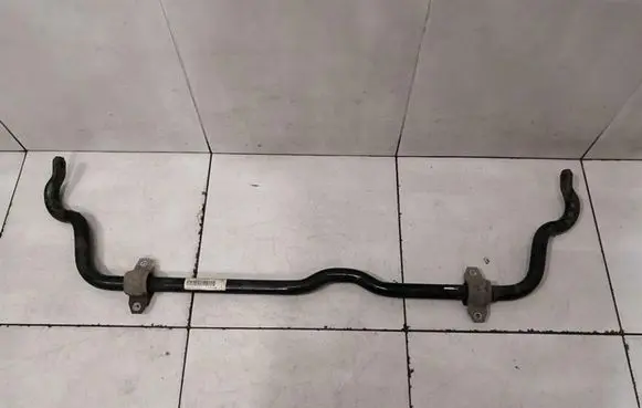 Mercedes-Benz A W176 Front anti-roll bar/sway bar A1763200511