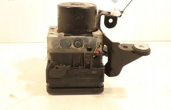 Volvo V60 ABS Pump 31423348