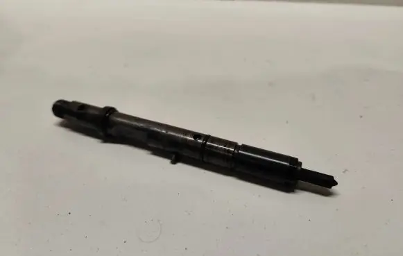 Audi A4 S4 B7 8E 8H Fuel injector 059130201G