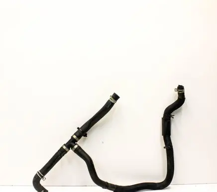 Engine coolant pipe/hose