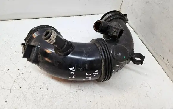 Mercedes-Benz GLC C253 Turbo air intake inlet pipe/hose A2740900929