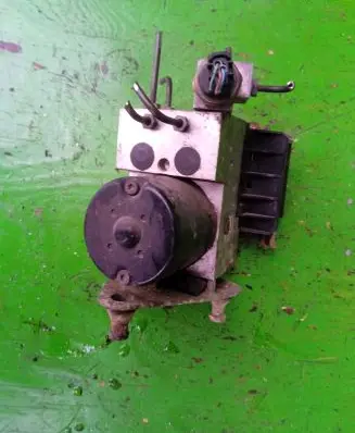 Mercedes-Benz A W168 ABS Pump A0034317412