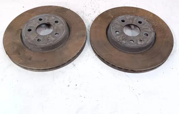 Buick Encore I Front brake disc