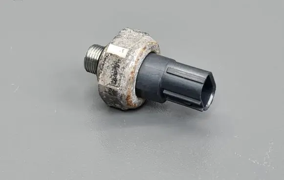Honda Accord Air conditioning (A/C) pressure sensor 