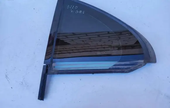 Mercedes-Benz E W212 Rear side window 43R00049 DOT24M25AS2