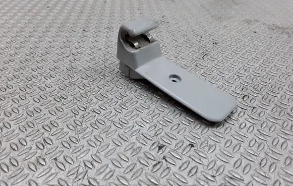 Sun visor clip/hook/bracket