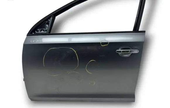 Seat Toledo IV (NH) Front door 5JA831311 5JA837915B