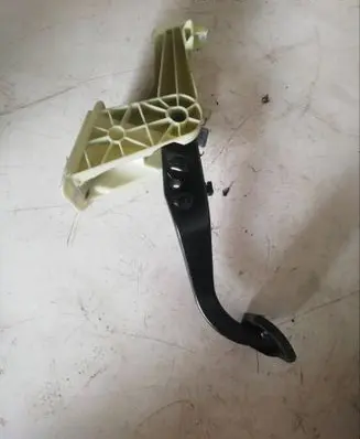 BMW X3 F25 Brake pedal 6787363 080512 4011893A