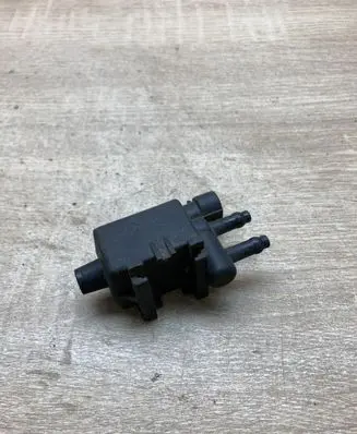 Opel Astra G Vacuum valve 6146P2