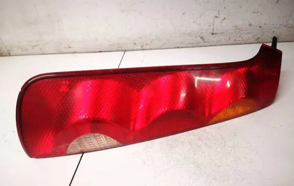Nissan Note (E11) Rear/tail lights