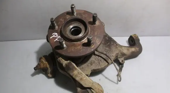 Jeep Cherokee Front wheel hub spindle knuckle