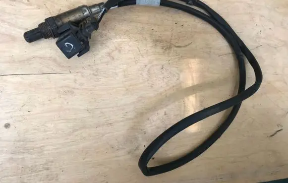 Audi A4 S4 B7 8E 8H Lambda probe sensor 0258003518 058906265