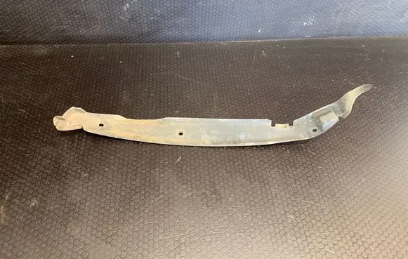 Lexus IS 220D-250-350 Fender end trim 5382753020