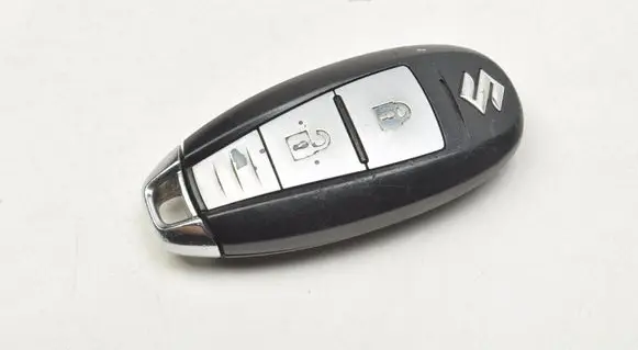Suzuki Vitara (LY) Ignition key/card 