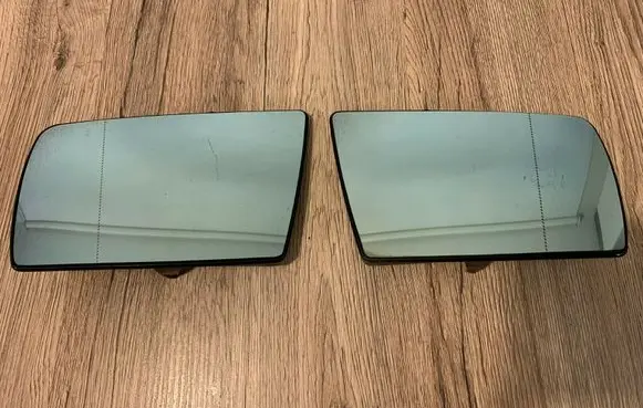 Mercedes-Benz E W210 Wing mirror glass A2028100721 A2028100821