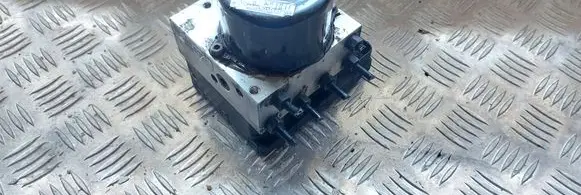 Volkswagen Golf IV ABS Pump 1J0907379G 1J0614117C
