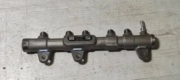 BMW X3 F25 Fuel main line pipe 8514154 0445214315 000041