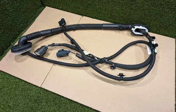 Renault Master IV Rear door wiring loom 240539081R