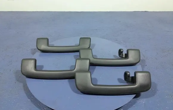 Renault Arkana Front interior roof grab handle
