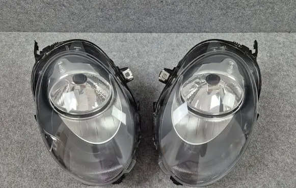 Mini One - Cooper F56 F55 Headlights/headlamps set 90046745 90046746 7401601
