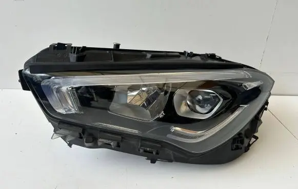 Mercedes-Benz CLA C118 X118 Headlight/headlamp 1189062500
