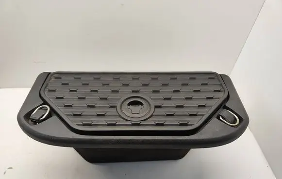 Ram 1500 Glove box 68268035AB 5YM17TX7AE 494473460S