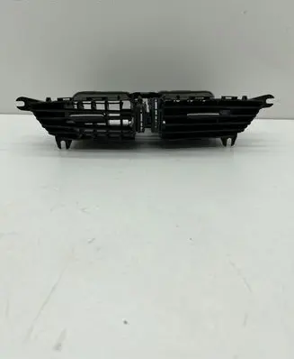 Mercedes-Benz C W204 Dash center air vent grill A2048308454