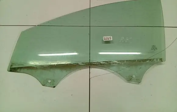 Ford Focus Front door window glass four-door As2