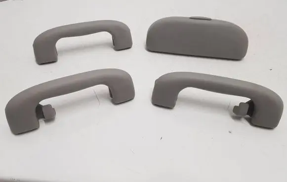 Opel Mokka A set of handles for the ceiling 