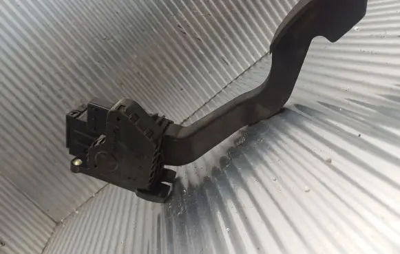 Citroen Jumper Accelerator throttle pedal 1369473080 B720 PA6MD30