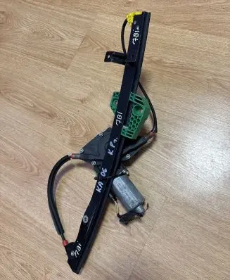 Ford Ka Front door window regulator with motor 0130821682