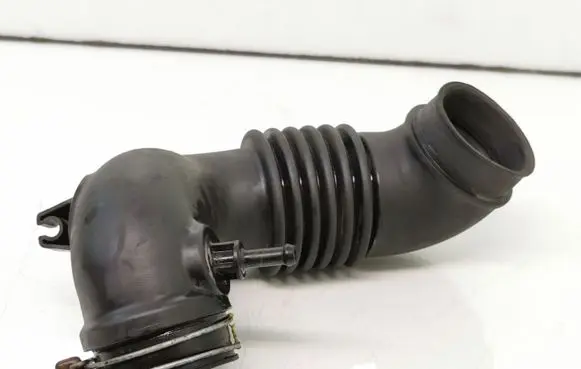 Mitsubishi Lancer X Turbo air intake inlet pipe/hose 1505A188