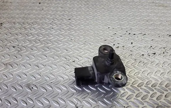 Mercedes-Benz E W211 Air pressure sensor A0041533228