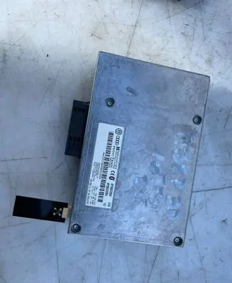 Audi A3 S3 8P Bluetooth control unit module 8P0862335H
