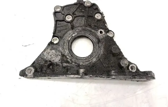 Renault Kangoo I Crankshaft Holder 7700100912 7700102527