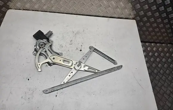 Toyota RAV 4 (XA40) Front door window regulator with motor 8572042120