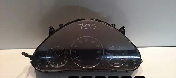 Mercedes-Benz E W211 Speedometer (instrument cluster) A2115405911