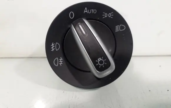 Volkswagen PASSAT B7 Light switch 5ND941431B